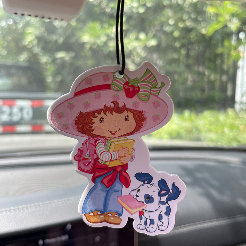 Strawberry Girl Goes to School - مراجعة Perfume Room Fragrance وسعره