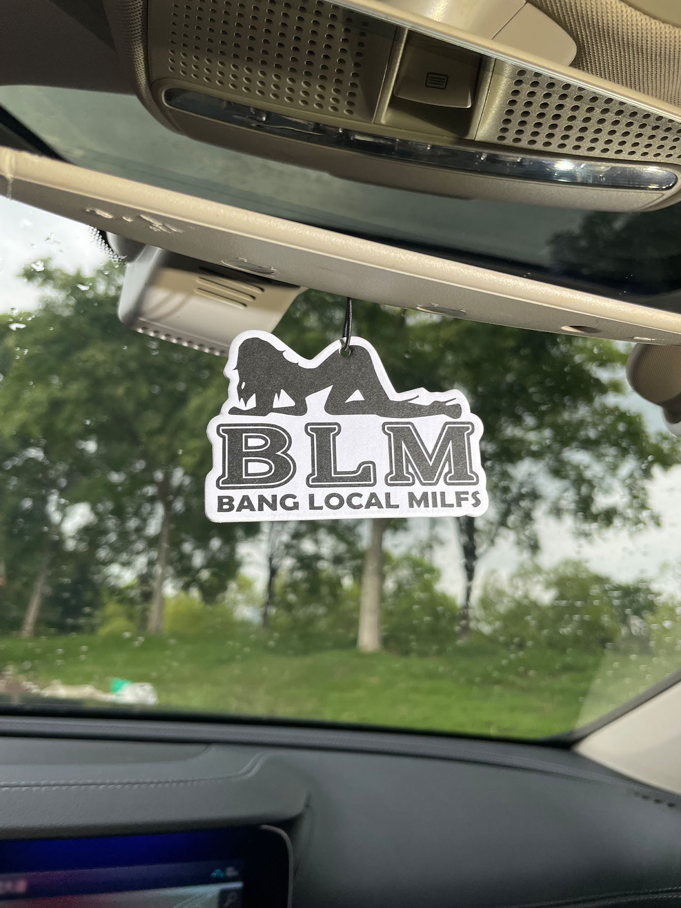 Blm Bang Local Milf/Fresh Frag - مراجعة Perfume Room Fragrance وسعره